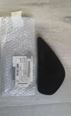 Side speaker trim/cover