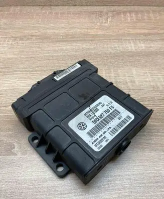 Audi Q7 4L Gearbox control unit/module 09D927750FS