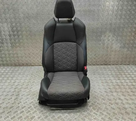 Toyota Yaris Cross Front passenger seat 71013K0030