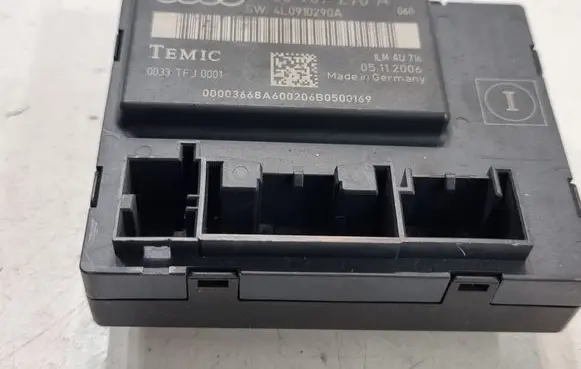 Audi Q7 4L Door control unit/module 4L0907290A