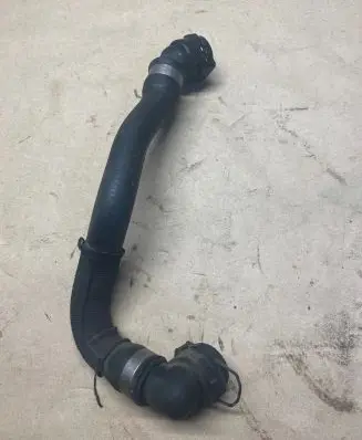 BMW 5 F10 F11 Engine coolant pipe/hose 758096204