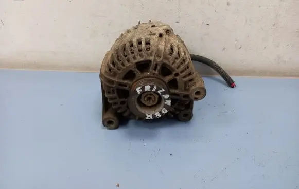Land Rover Freelander Generator/alternator TG15C038 YLE000070 YLE500170