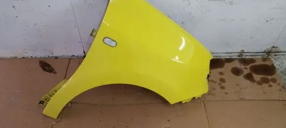 Renault Twingo III Fender 631006296R