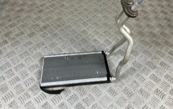 Subaru Outback Heater blower radiator