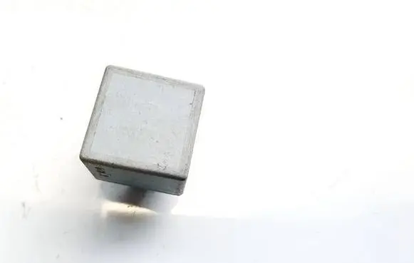 Skoda Superb B6 (3T) Other relay 141951253b 20240072