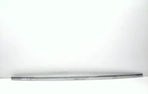 Volvo XC90 Tailgate trim 30695582