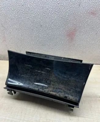 Mercedes-Benz E W211 Car ashtray A2118101330