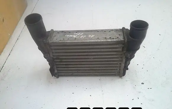 Audi A4 S4 B5 8D Coolant radiator 1800tb058145805a