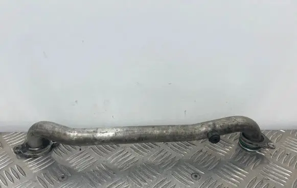 Audi A8 S8 D4 4H Engine coolant pipe/hose 079121481P