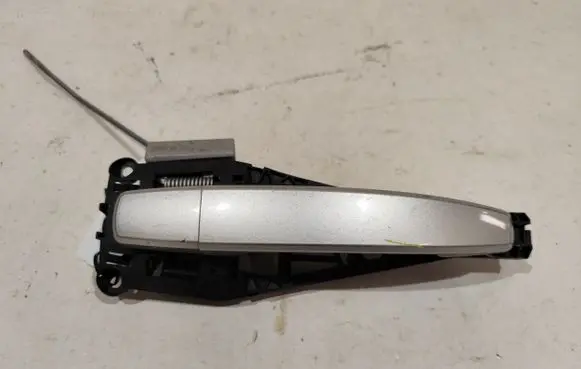 Opel Mokka X Front door exterior handle 7512RH