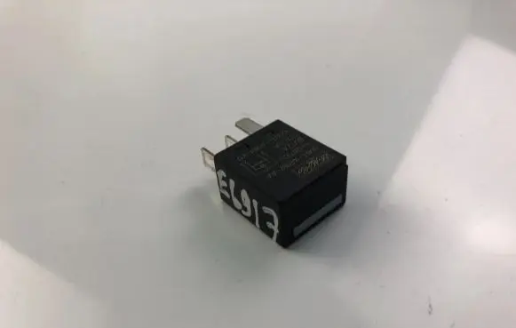 Ford Fiesta Other relay 5M5T14B192AA