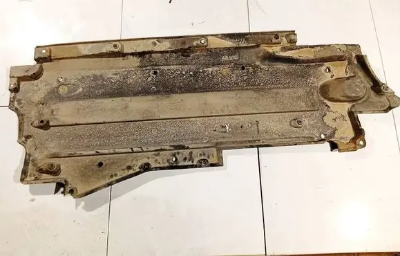 Engine splash shield/under tray