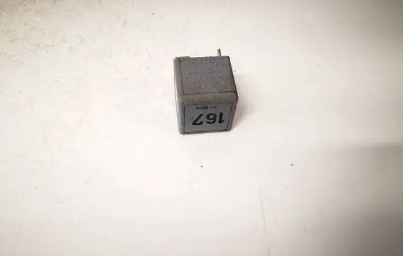 Volkswagen PASSAT B6 Other relay 191906383C