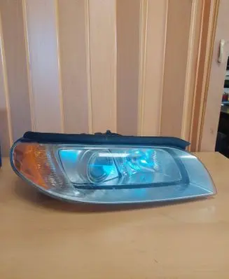 Volvo V70 Headlight/headlamp 31214348 6333200001