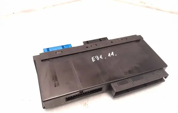 BMW 3 E90 E91 Comfort/convenience module 9267205 4606830492 10681810