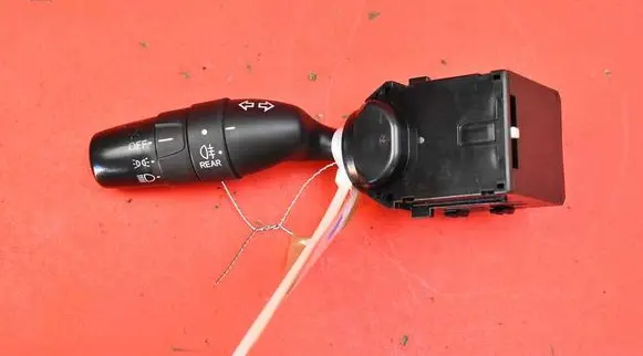 Honda Civic Headlight wiper switch M29843