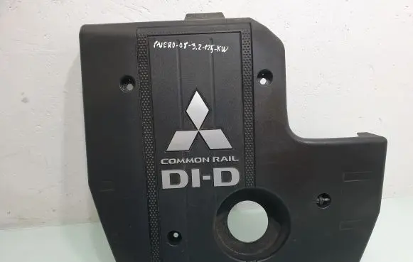 Mitsubishi Pajero Engine cover (trim) 1003A105