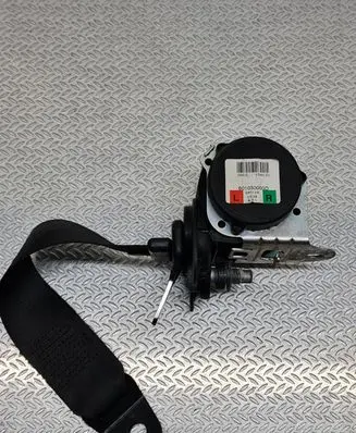 Mini One - Cooper Coupe R56 Rear seatbelt 601030000D 061124 03138
