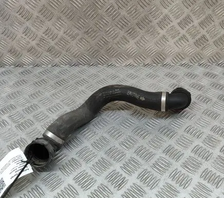 Mercedes-Benz C W205 Engine coolant pipe/hose A2055010082