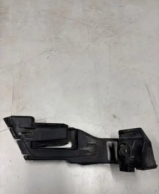 Volkswagen Golf V Rear bumper mounting bracket 1K6807393 1K6807375