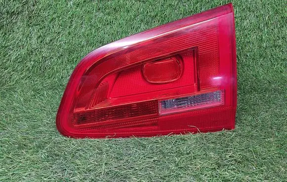 Volkswagen Sharan Rear/tail lights 7N0945094J