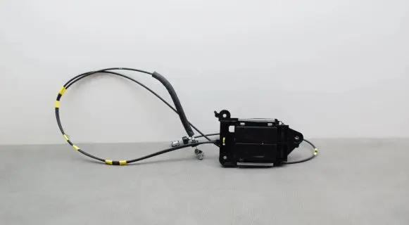 Lexus RX 450H Other interior part 7205348020