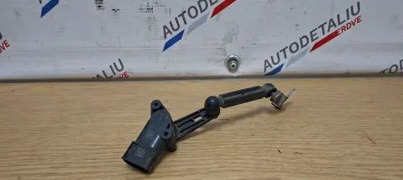 BMW X3 G01 Headlight/headlamp level sensor 6895466