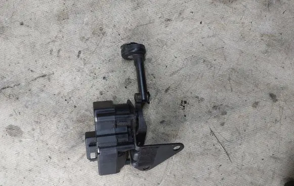 Ford Galaxy Vent window/glass motor 7m0847079