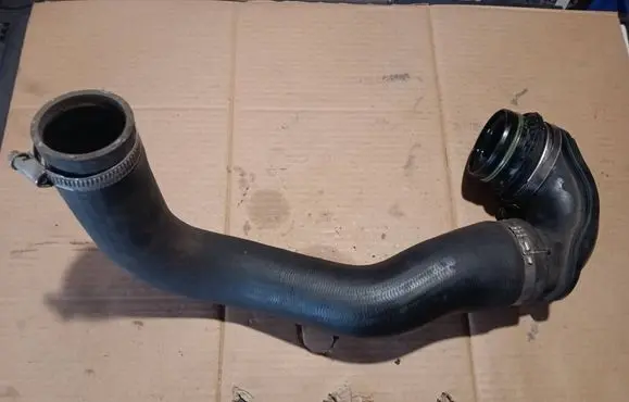 Opel Insignia A Intercooler hose/pipe F20609