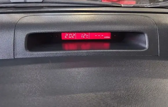 Suzuki Swift I Screen/display/small screen IMPRK1521410