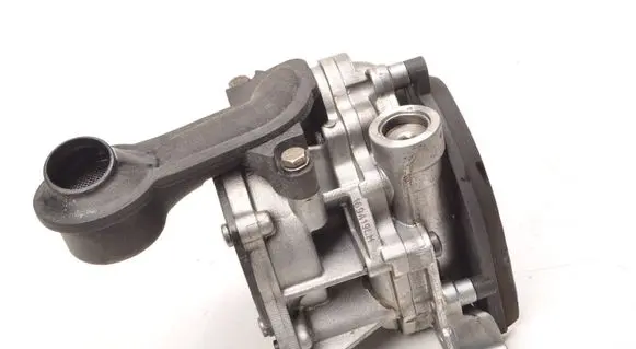 BMW 3 F30 F35 F31 Oil pump 7707492226