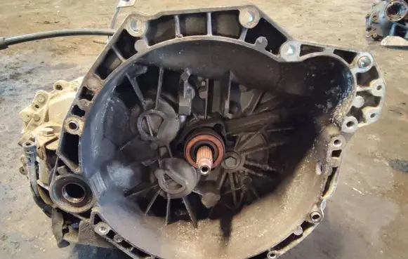 Renault Espace - Grand espace IV Manual 5 speed gearbox 8200017300 27367 008LL00078