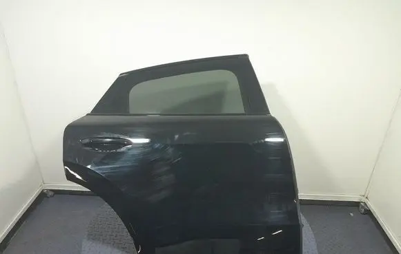 Porsche Cayenne (9PA) Rear door 