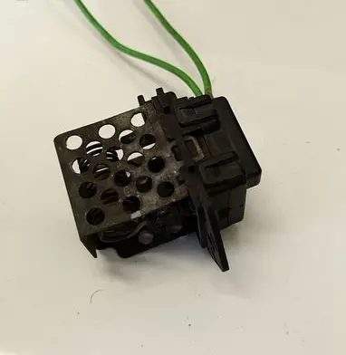 Ford Focus Heater blower motor/fan resistor 3134503072