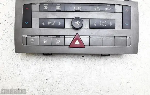 Citroen C5 Climate control unit 96573328