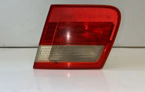BMW 3 E46 Tailgate rear/tail lights 8368760