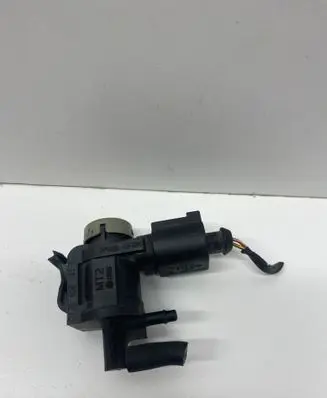 Volkswagen PASSAT B6 Turbo solenoid valve 1J0906283C