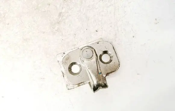 Chevrolet Captiva Front door lock loop/hook striker 