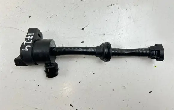 BMW 3 E92 E93 Vacuum line/pipe/hose 7590059