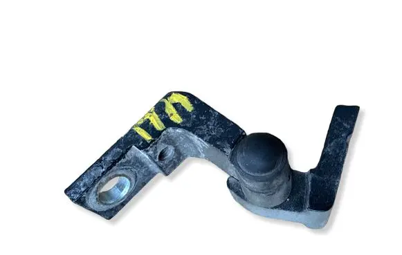 Audi Q7 4L Front door upper hinge 