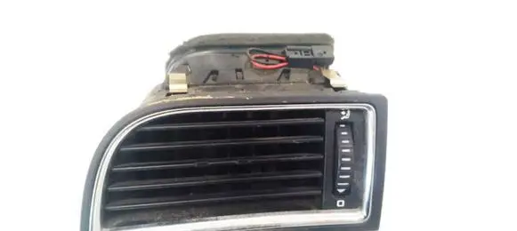 Skoda Superb B6 (3T) Dash center air vent grill 3T0819701