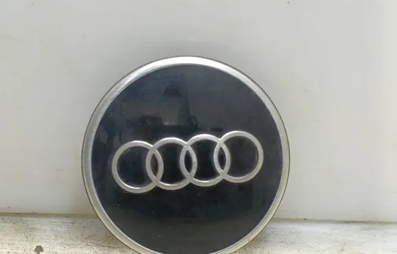 Audi A3 8Y Original wheel cap 81A601170 81A601170A