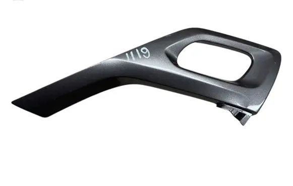 Peugeot 2008 I Other front door trim element MOU020657 GEO018869