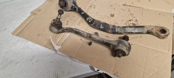 BMW X3 E83 Front lower control arm/wishbone