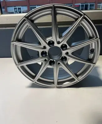 R16 alloy rim