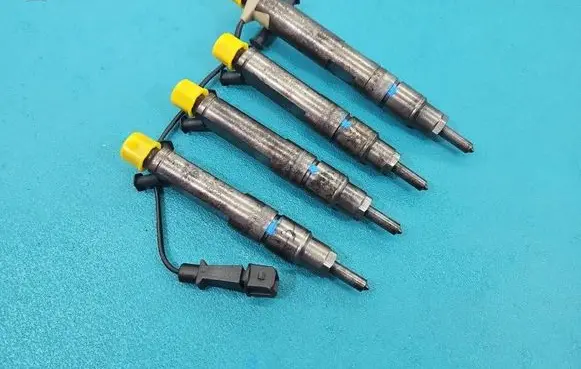 Volkswagen Golf III Fuel injector 028130201J IMPRK1407025