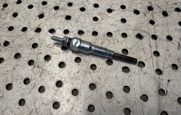 Aixam City III Glow plug Z482