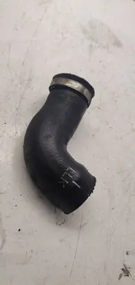 Audi A4 S4 B7 8E 8H Intercooler hose/pipe 8E0145837G