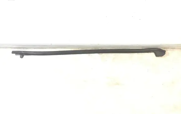 Chrysler Pacifica Sliding door rubber seal 68188722 827502