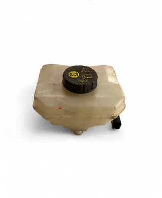Audi A4 S4 B9 Brake fluid reservoir 32670042